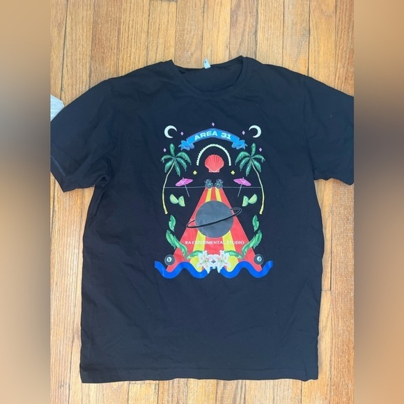 Area 31 tshirt - Picture 1 of 3